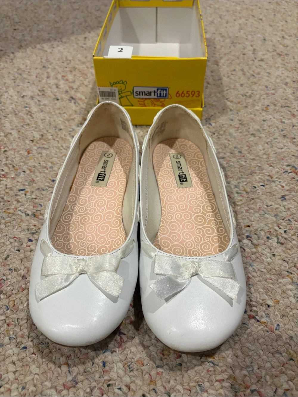 smartfit Girls' White Mary Jane Flats with Cutout Ribbon Detail